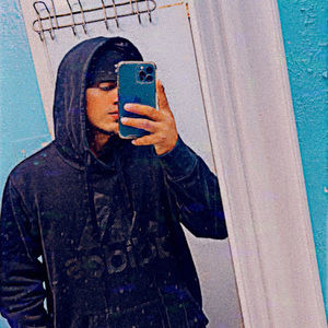 Meet your Posher, Jhonatan villalobos